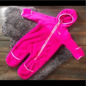The North Face infant snow suit / bunting 3-6mo